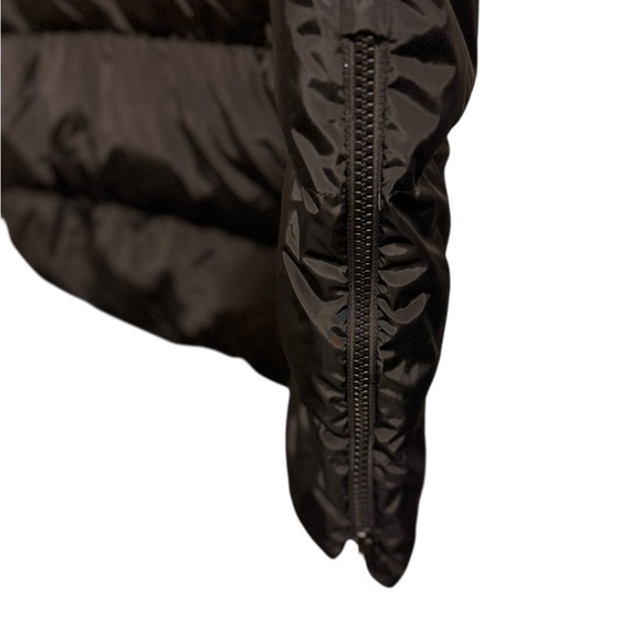 Alia Black Puffer Vest, new WITHOUT TAG - Picture 5 of 11